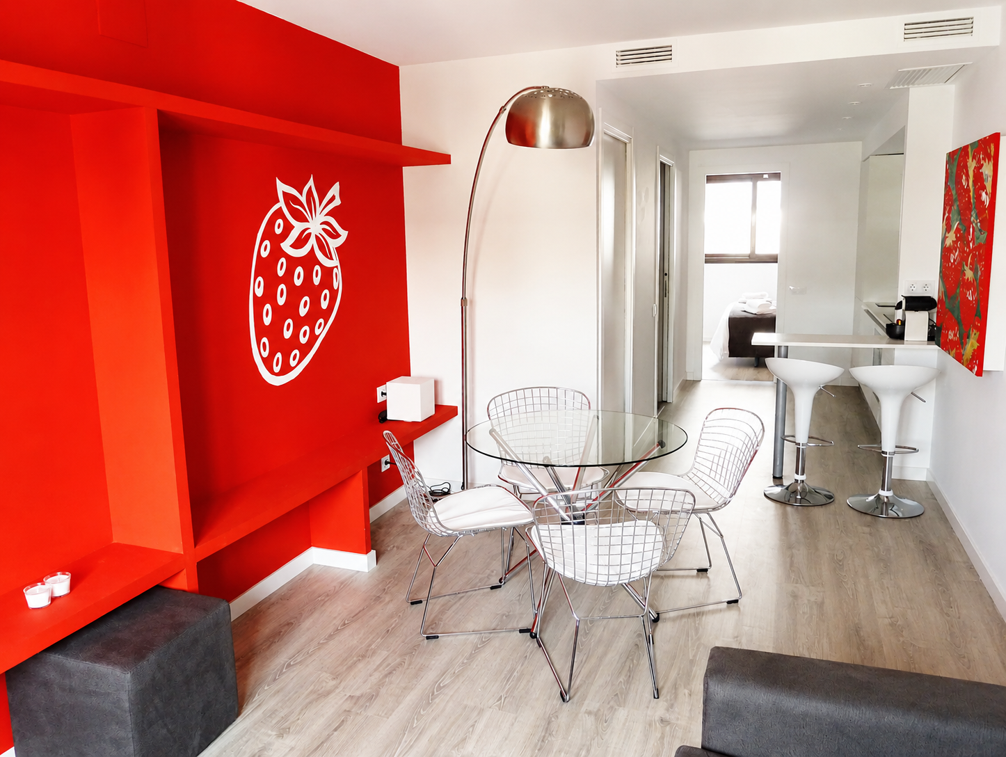 Strawberry interiorismo pepenietostudio